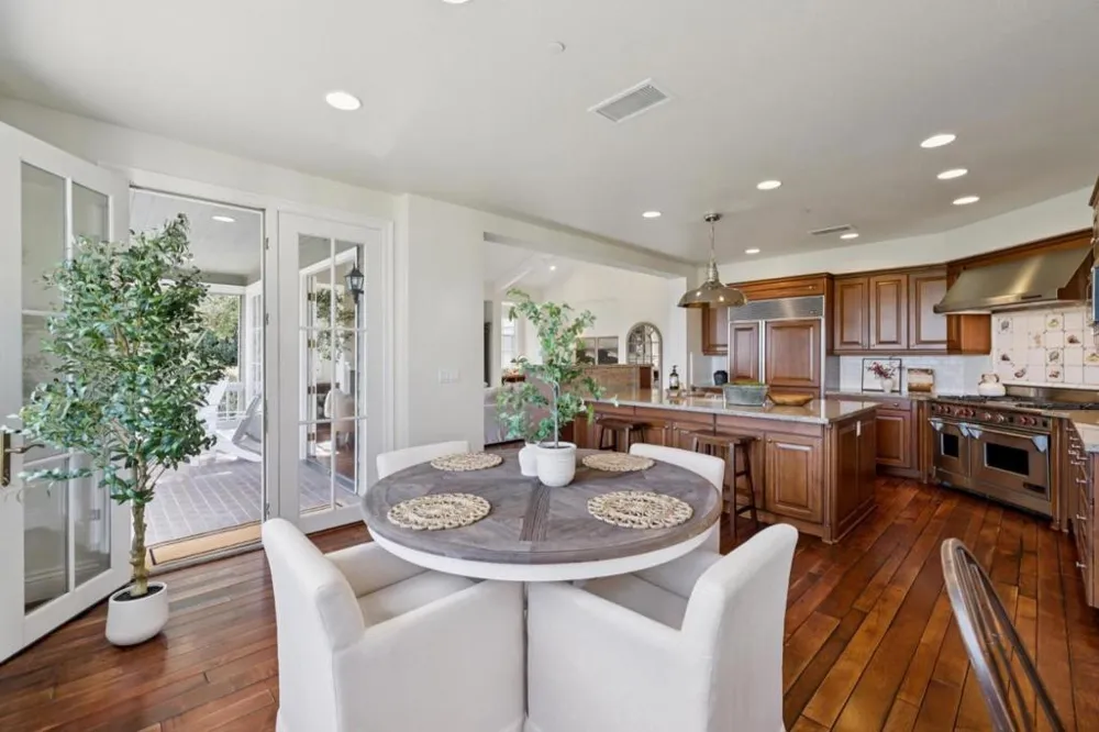 1450 Lakeview Court San Martin, CA 95046