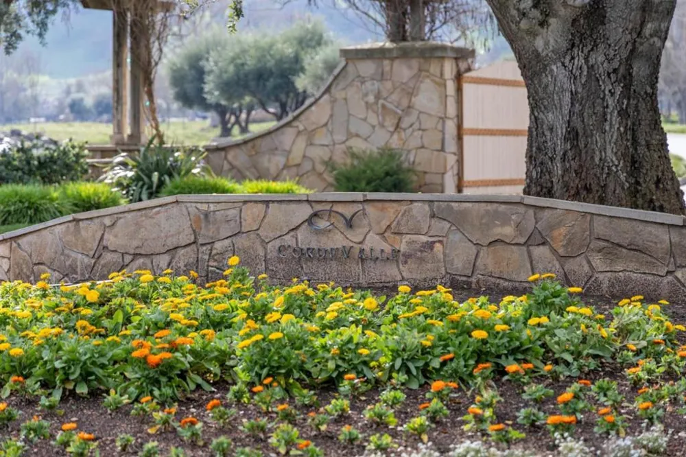 1450 Lakeview Court San Martin, CA 95046