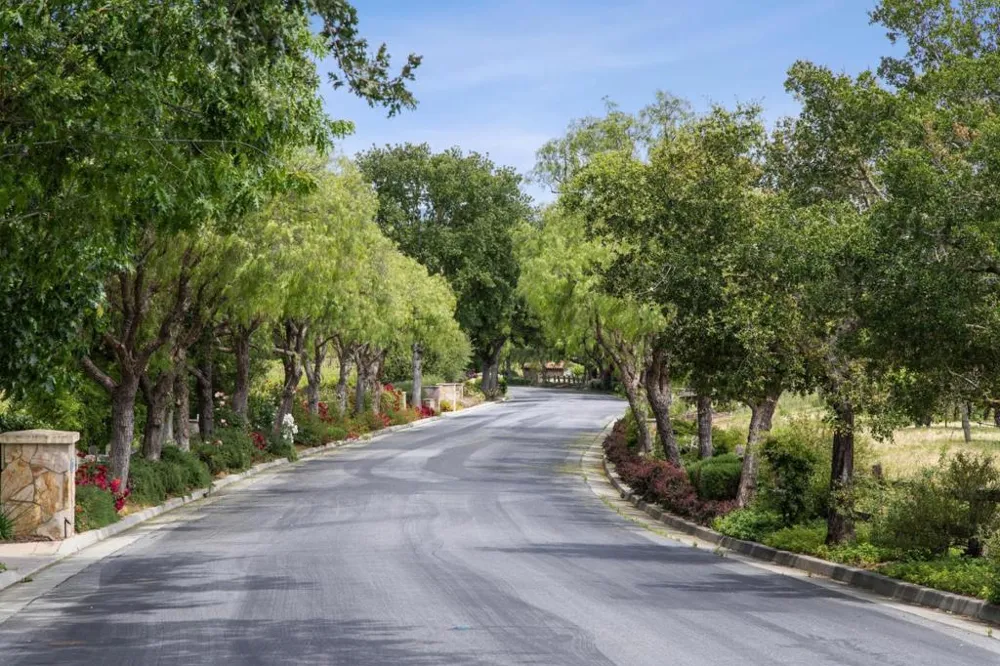 1450 Lakeview Court San Martin, CA 95046