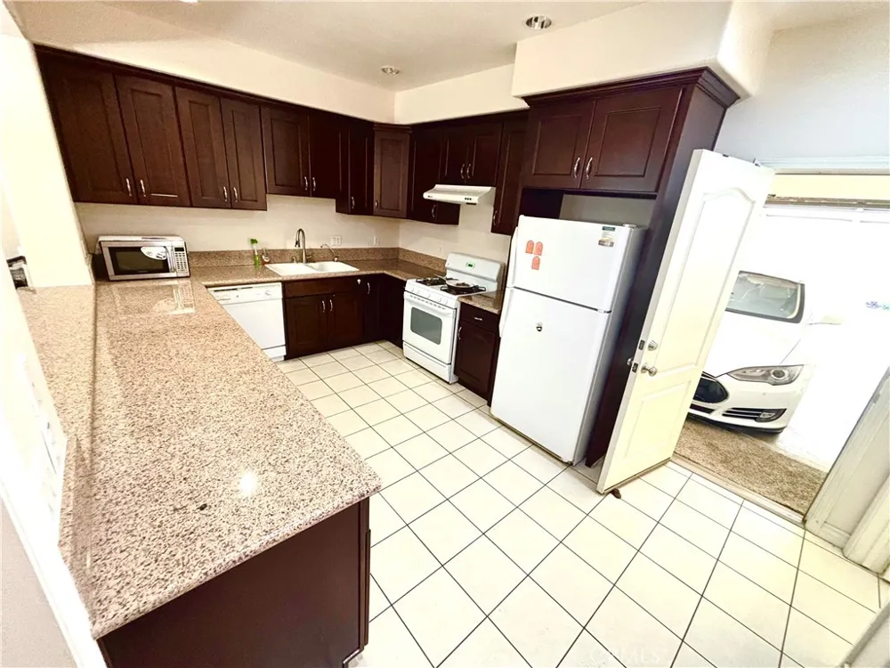 5241 Rosemead Boulevard #C San Gabriel, CA 91776