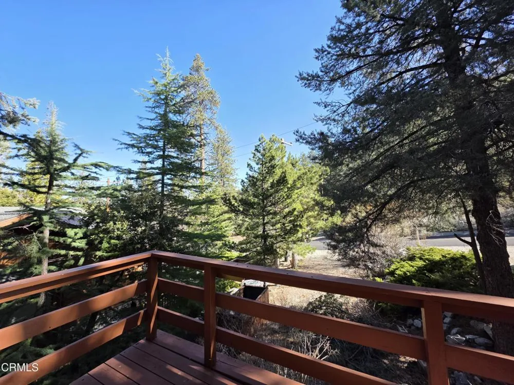 1517 Zion Way Pine Mountain Club, CA 93222