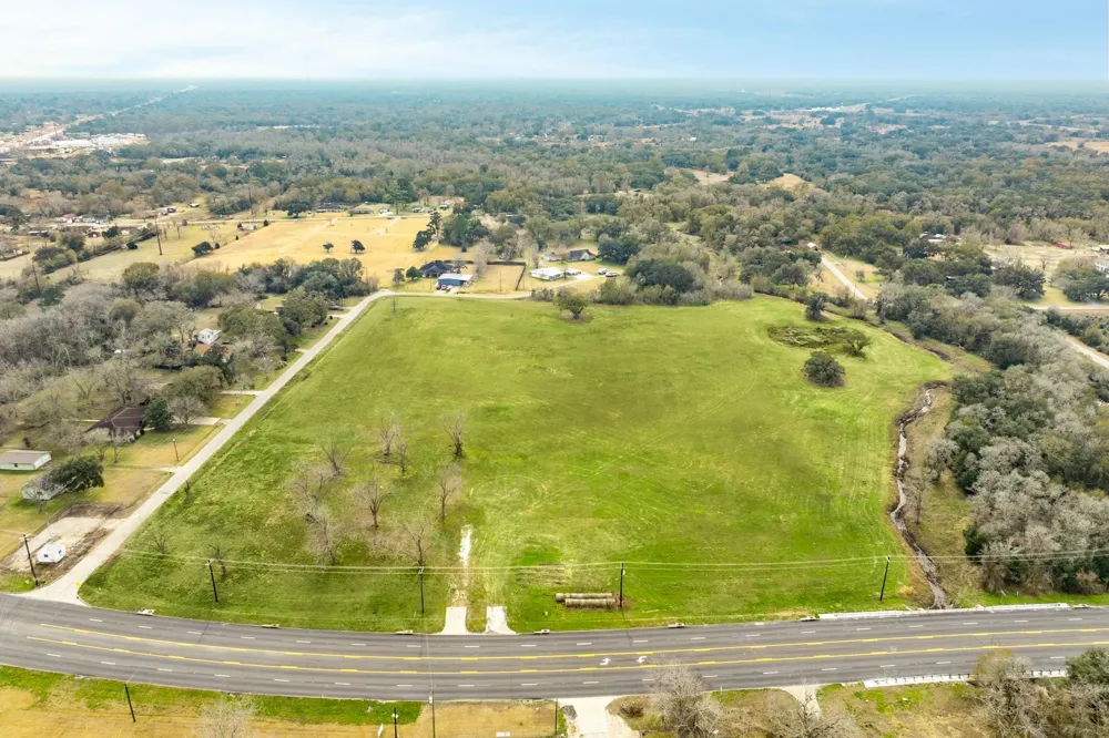 1311 West Brazos Ave West Columbia, TX 77486