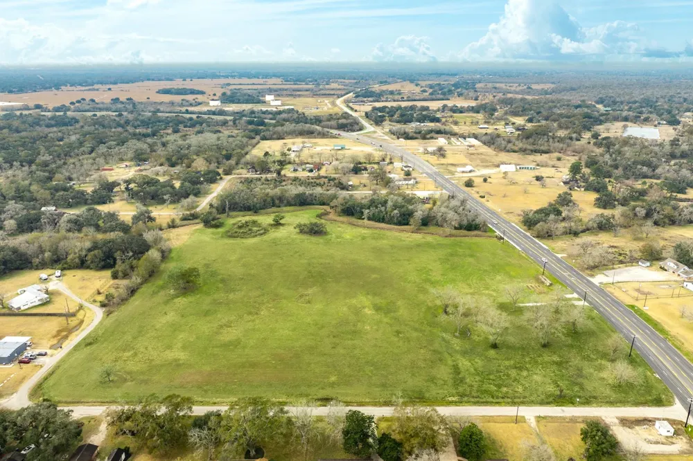 1311 West Brazos Ave West Columbia, TX 77486