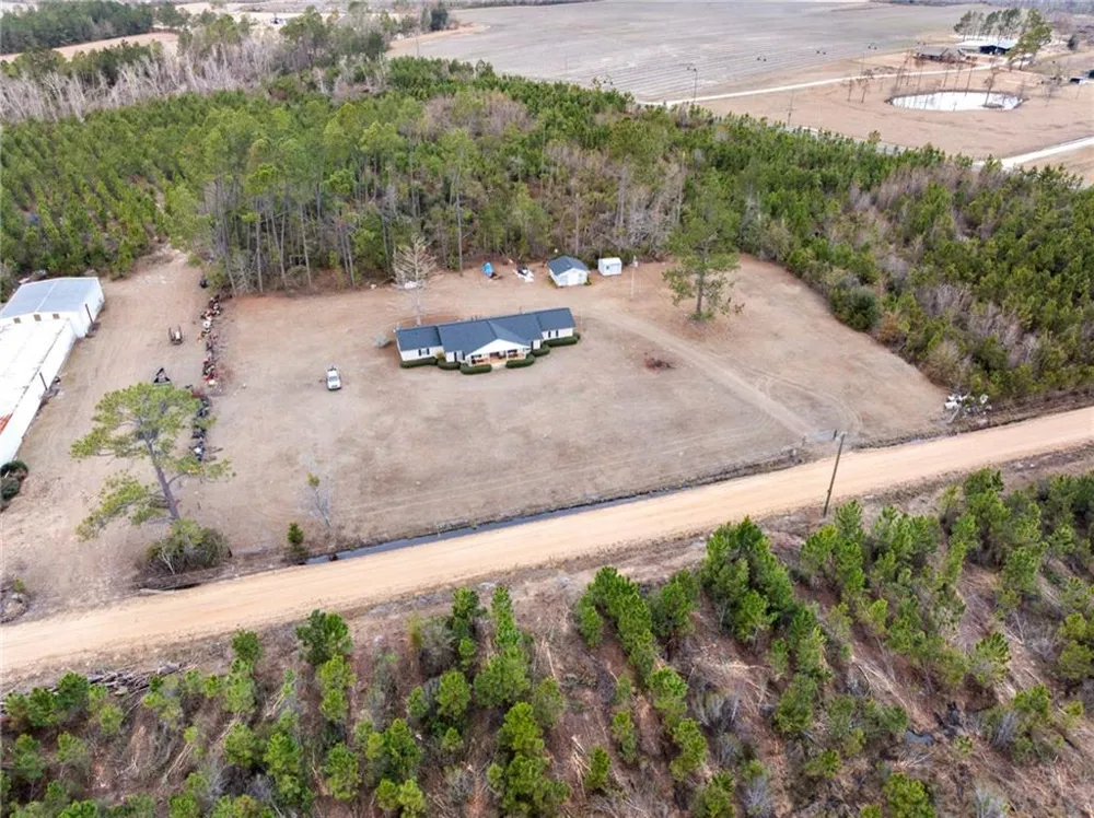 157 Walters Harrell Road Hazlehurst, GA 31539