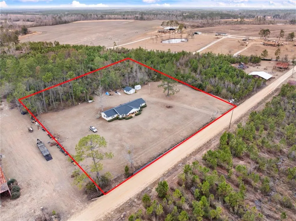 157 Walters Harrell Road Hazlehurst, GA 31539