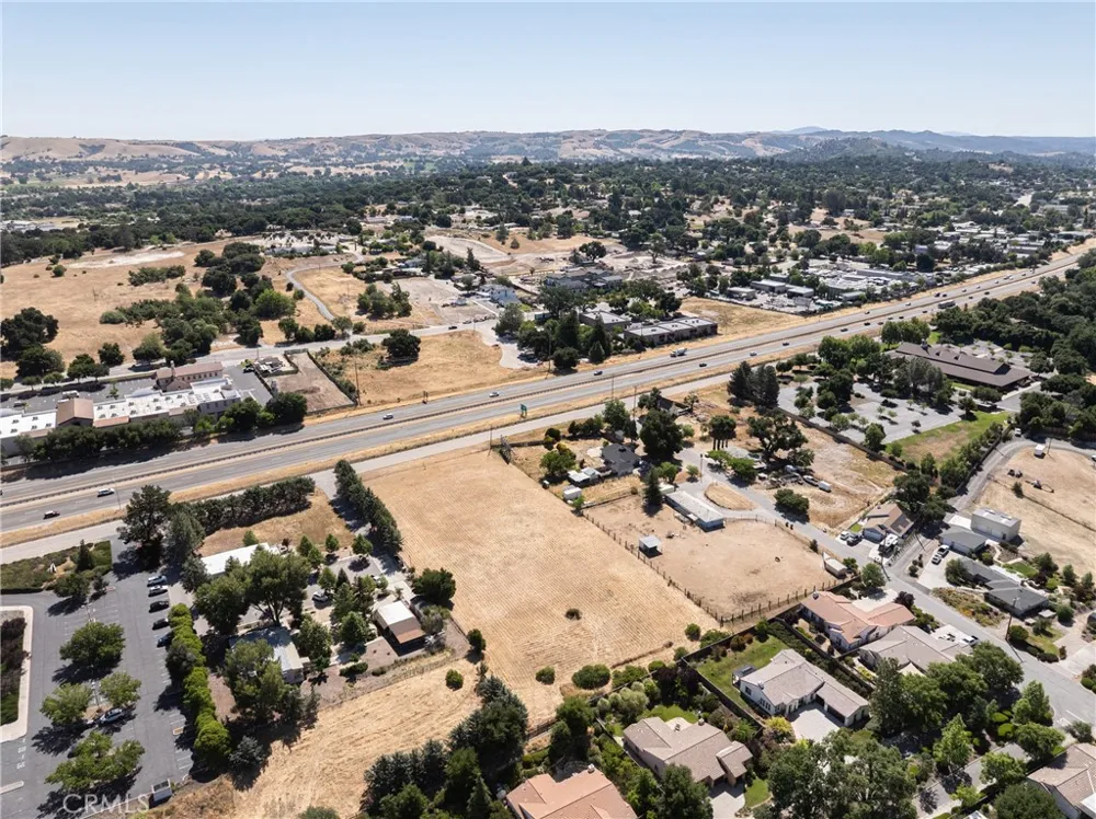 2400 Ramona Road Atascadero, CA 93422