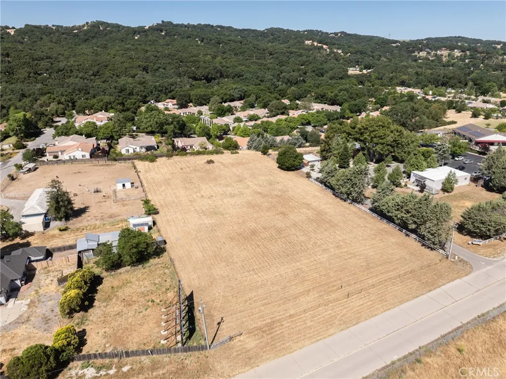 2400 Ramona Road Atascadero, CA 93422