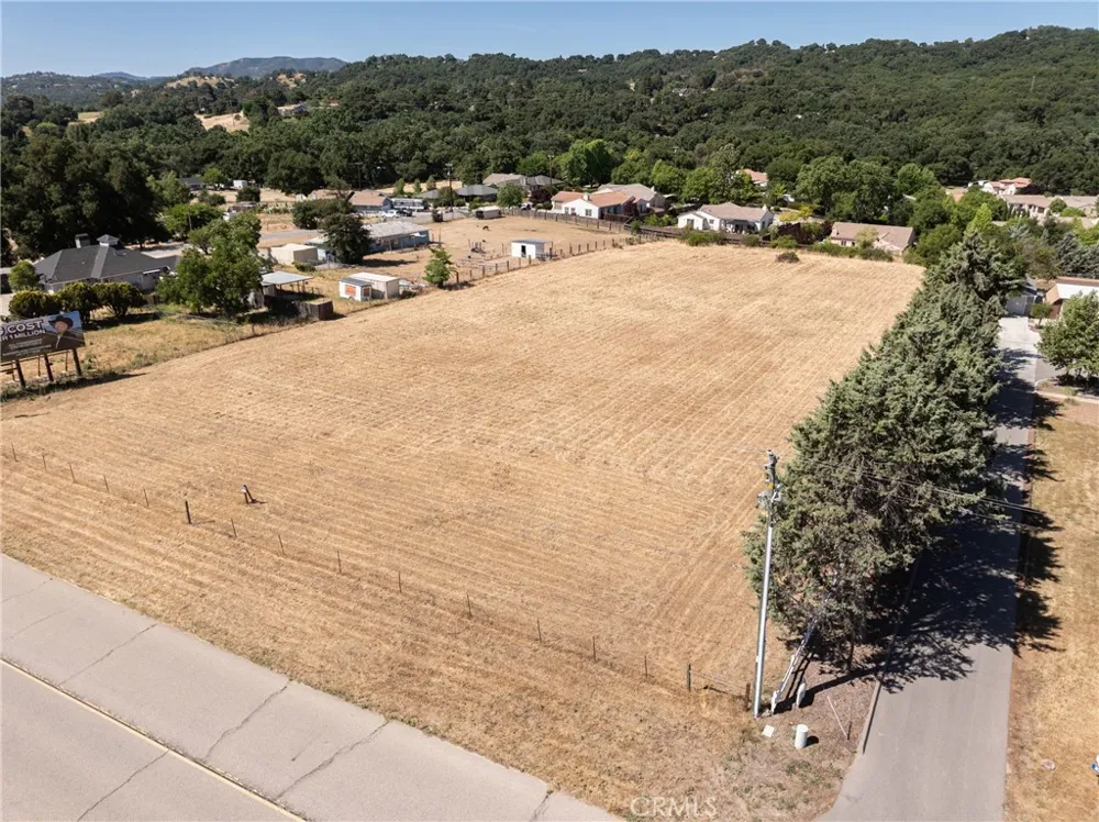 2400 Ramona Road Atascadero, CA 93422