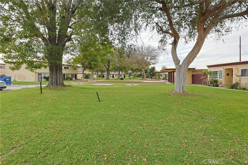 4109 W 5th #F2 Santa Ana, CA 92703