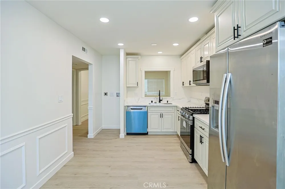 4109 W 5th #F2 Santa Ana, CA 92703