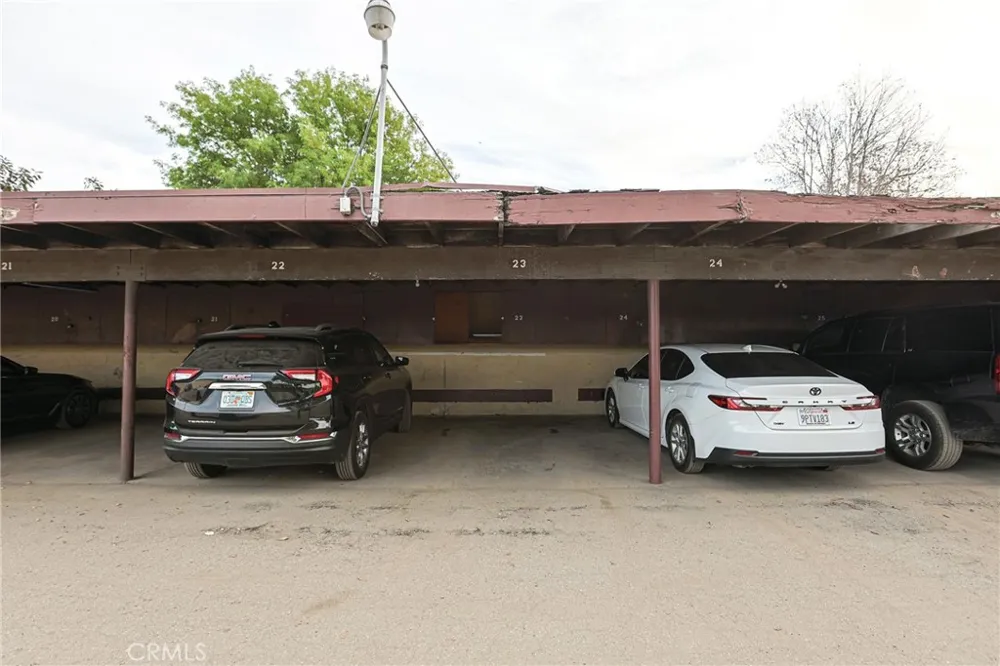 4109 W 5th #F2 Santa Ana, CA 92703