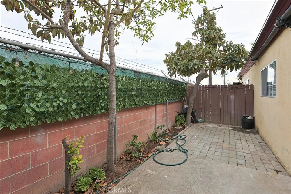 4109 W 5th #F2 Santa Ana, CA 92703