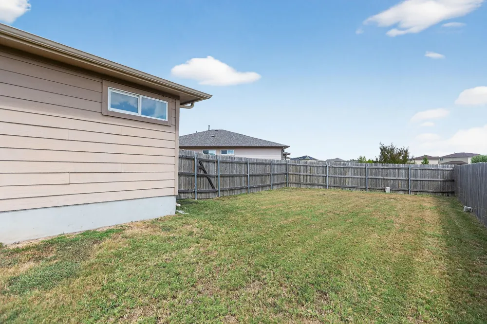 18320 Rock Sage Cove Elgin, TX 78621