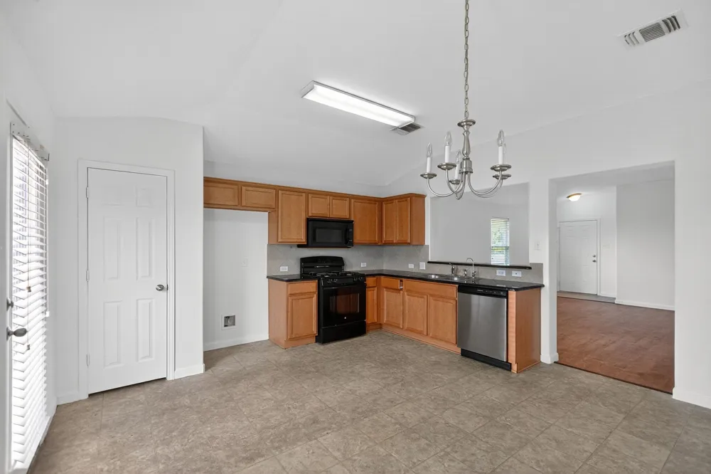18320 Rock Sage Cove Elgin, TX 78621