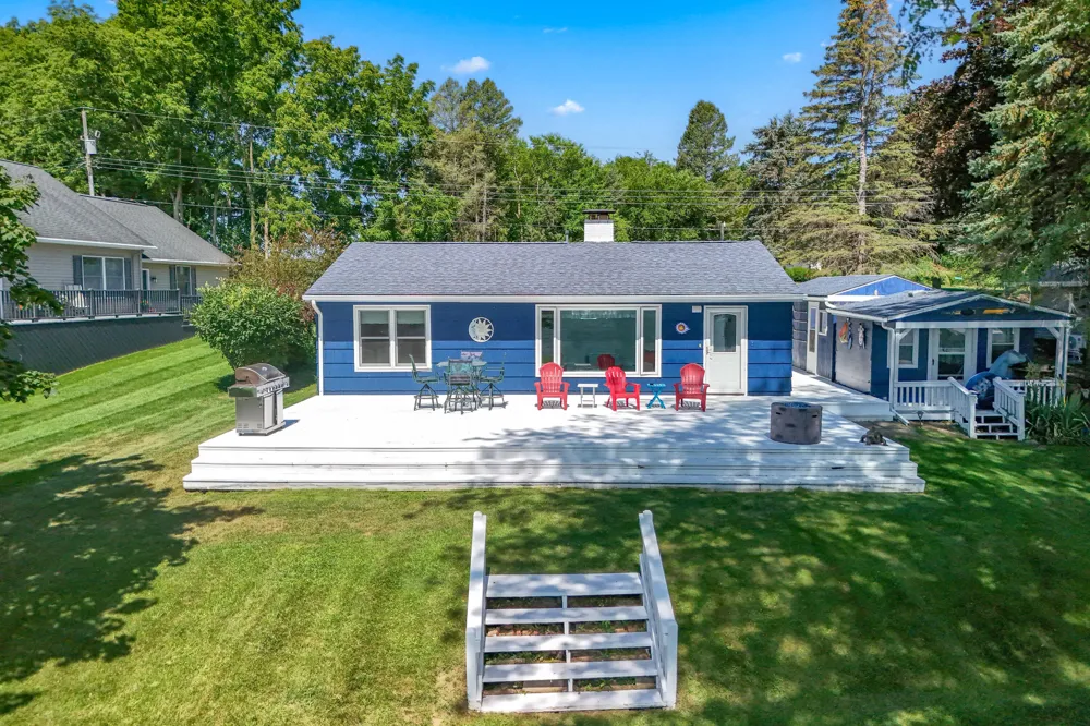 181 Dons Drive Quincy, MI 49082