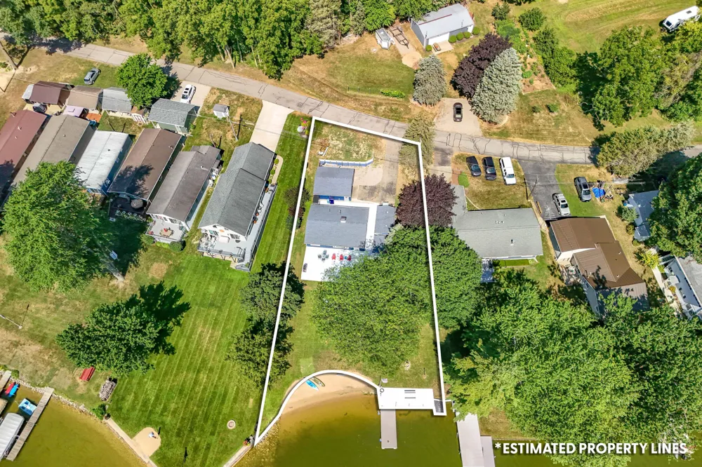 181 Dons Drive Quincy, MI 49082