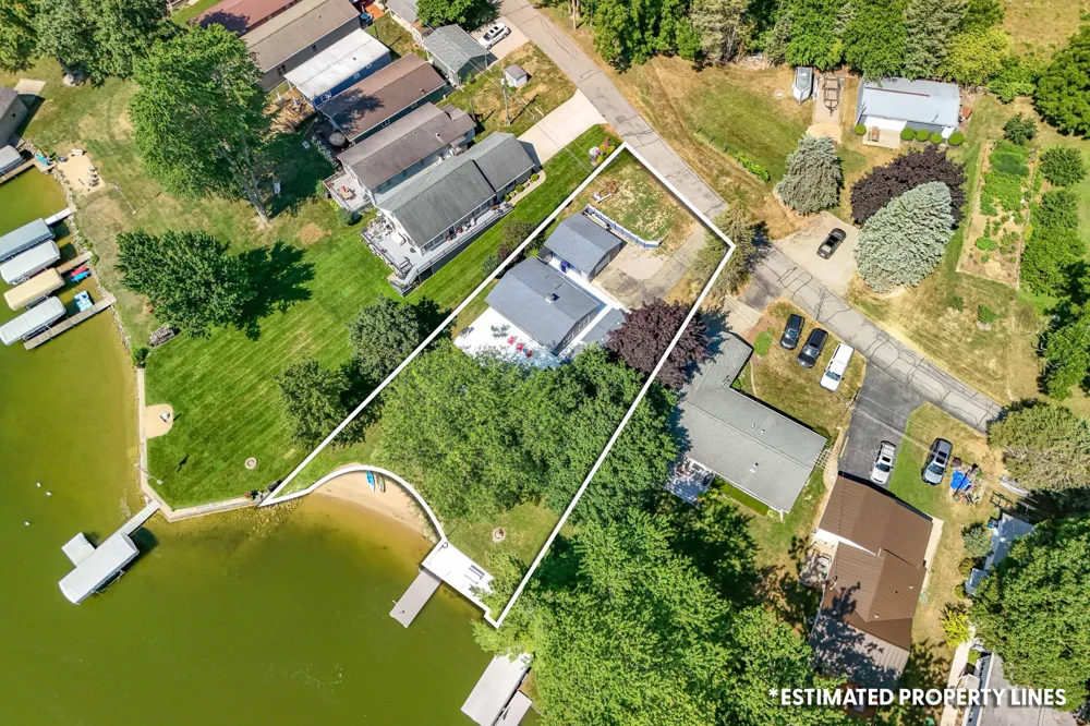 181 Dons Drive Quincy, MI 49082