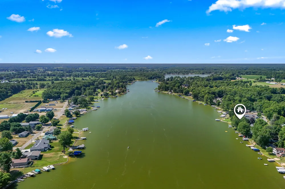 181 Dons Drive Quincy, MI 49082