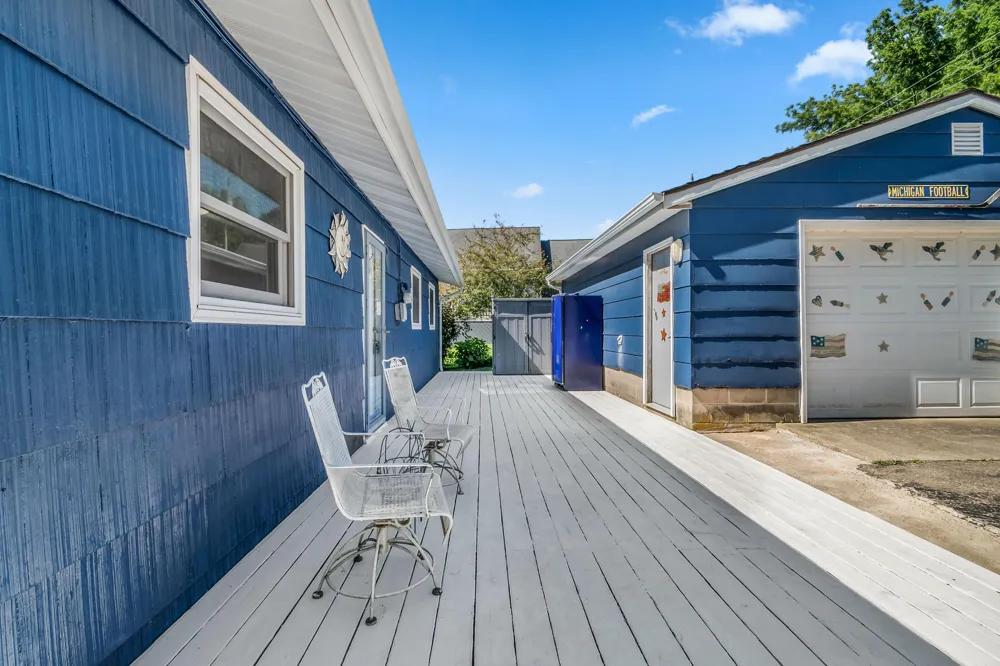 181 Dons Drive Quincy, MI 49082