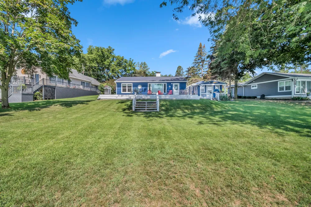 181 Dons Drive Quincy, MI 49082
