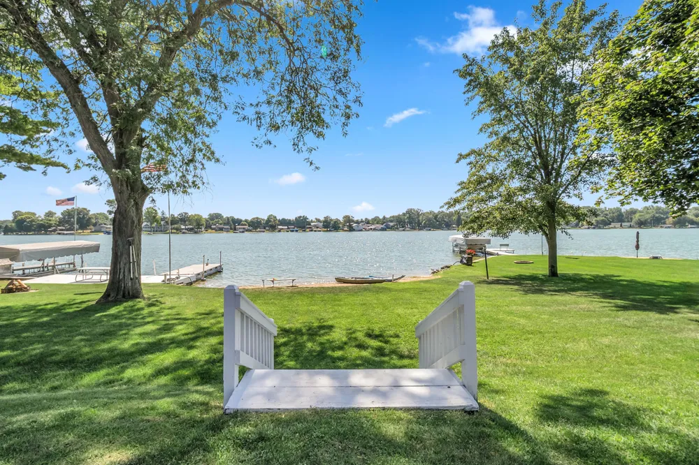 181 Dons Drive Quincy, MI 49082