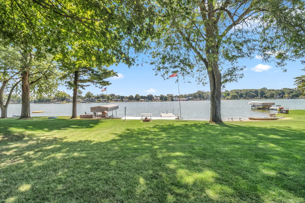181 Dons Drive Quincy, MI 49082