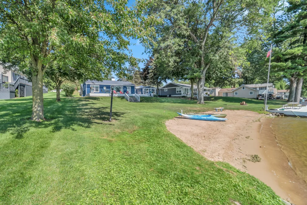 181 Dons Drive Quincy, MI 49082
