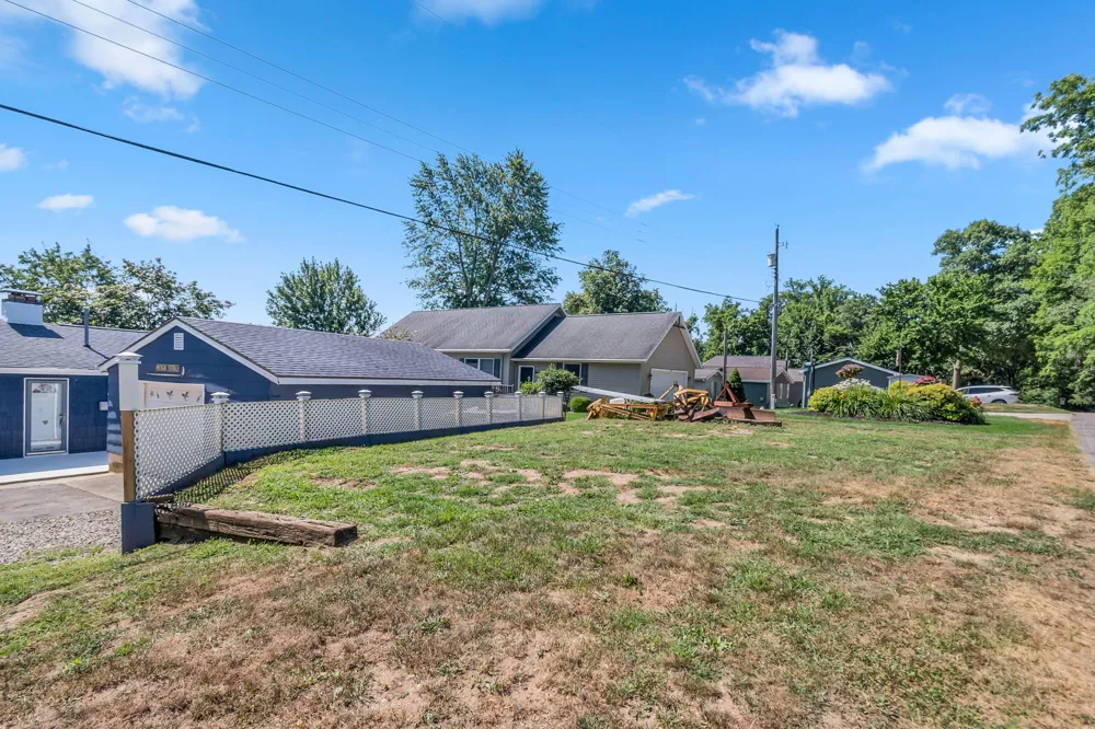 181 Dons Drive Quincy, MI 49082
