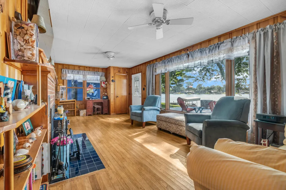 181 Dons Drive Quincy, MI 49082