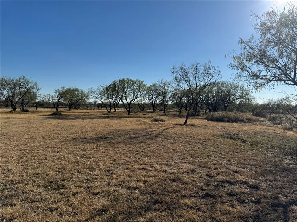 6323 County Road 1612 Portland, TX 78374