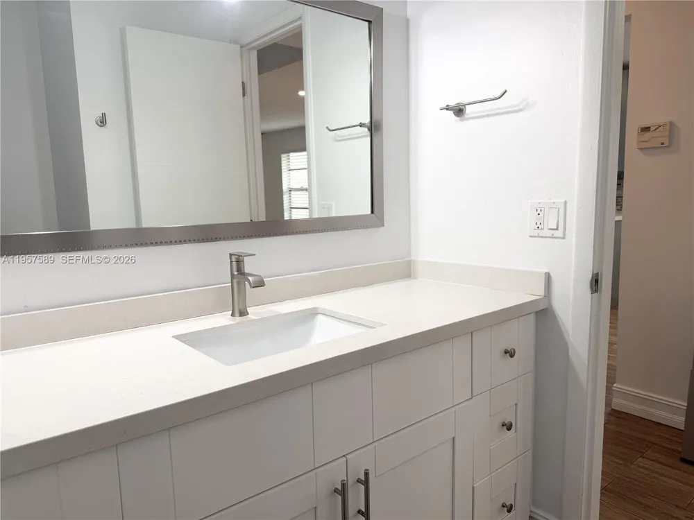 9151 Orchid Tree Ln #131 Pembroke Pines, FL 33024