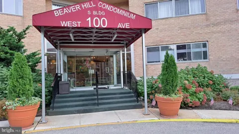 100 WEST AVENUE #525S