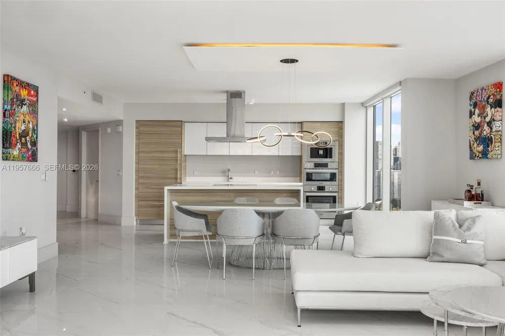 300 Sunny Isles Blvd #4-2202 Sunny Isles Beach, FL 33160