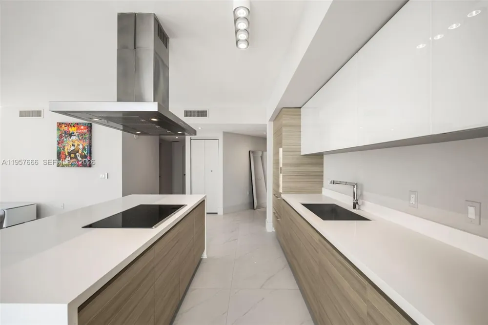 300 Sunny Isles Blvd #4-2202 Sunny Isles Beach, FL 33160
