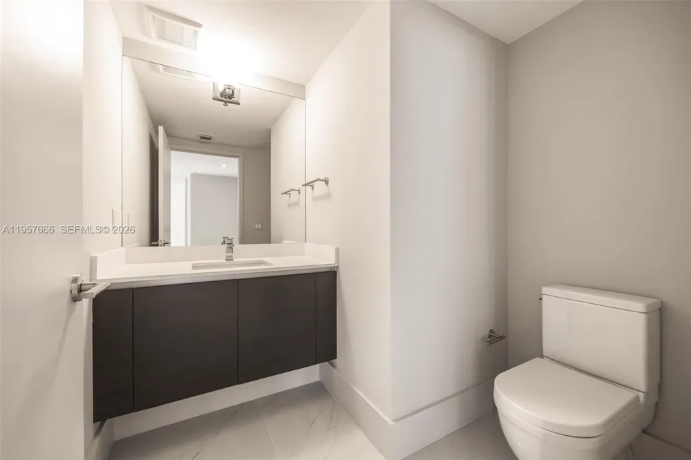 300 Sunny Isles Blvd #4-2202 Sunny Isles Beach, FL 33160