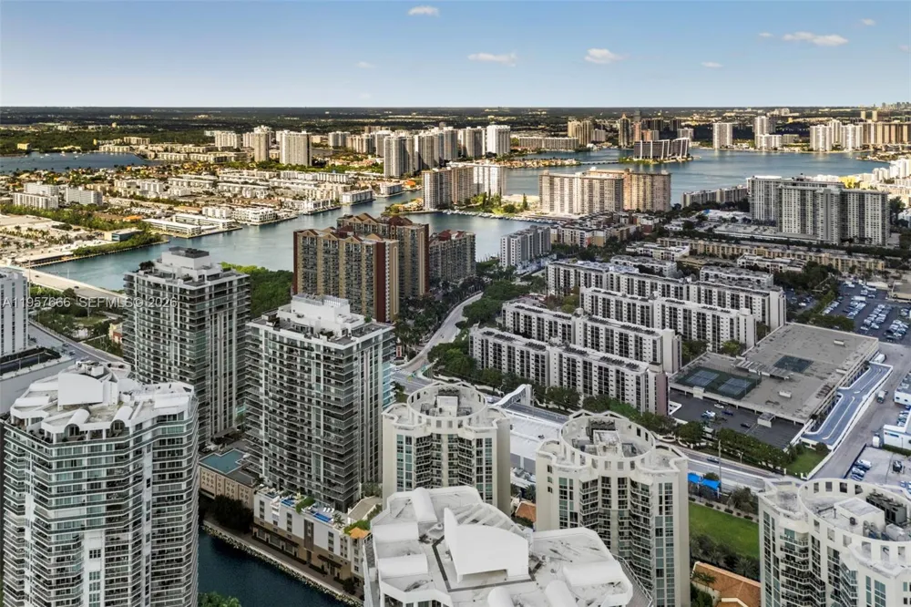 300 Sunny Isles Blvd #4-2202 Sunny Isles Beach, FL 33160