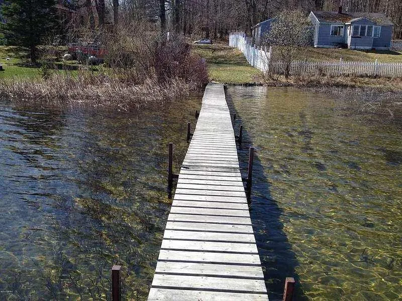 6772 Claeys Drive Sherman Township, MI 49410