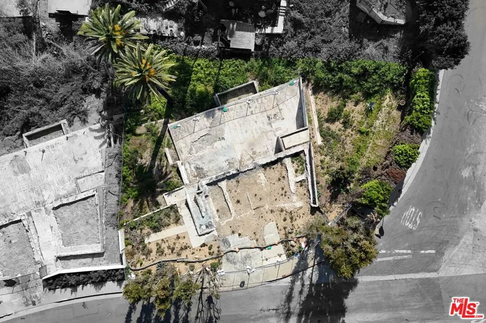 16550 Akron Street Pacific Palisades, CA 90272