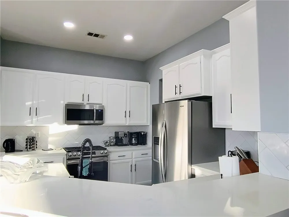 13581 Mountain Top Desert Hot Springs, CA 92240