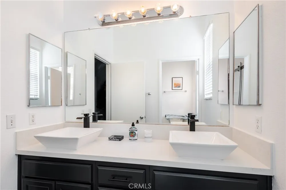 13581 Mountain Top Desert Hot Springs, CA 92240