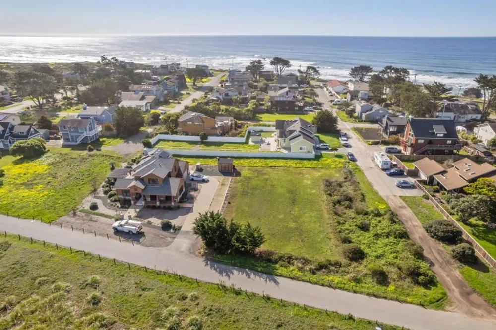 San Ramon Avenue Moss Beach, CA 94038