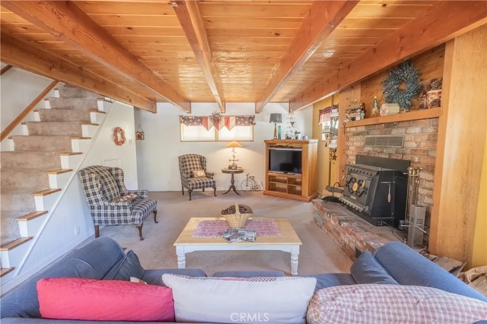 52745 Sylvan Way Idyllwild, CA 92549