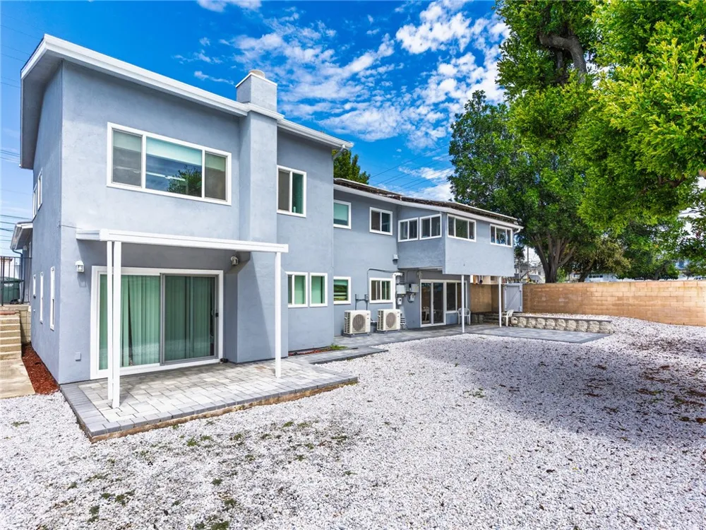 1514 E Maple Avenue El Segundo, CA 90245