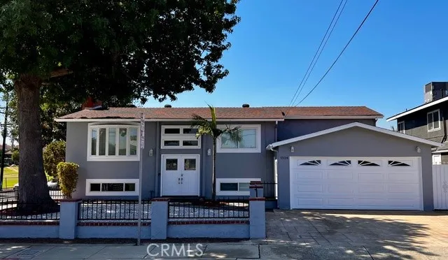 1514 E Maple Avenue El Segundo, CA 90245