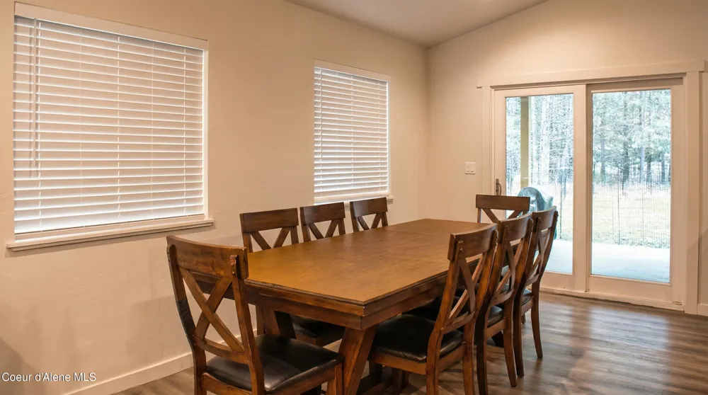 389 Hardy Loop Bonners Ferry, ID 83805