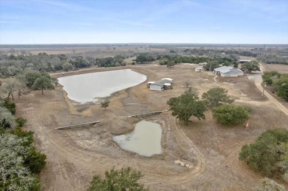 6116 E State Highway 71 La Grange, TX 78945
