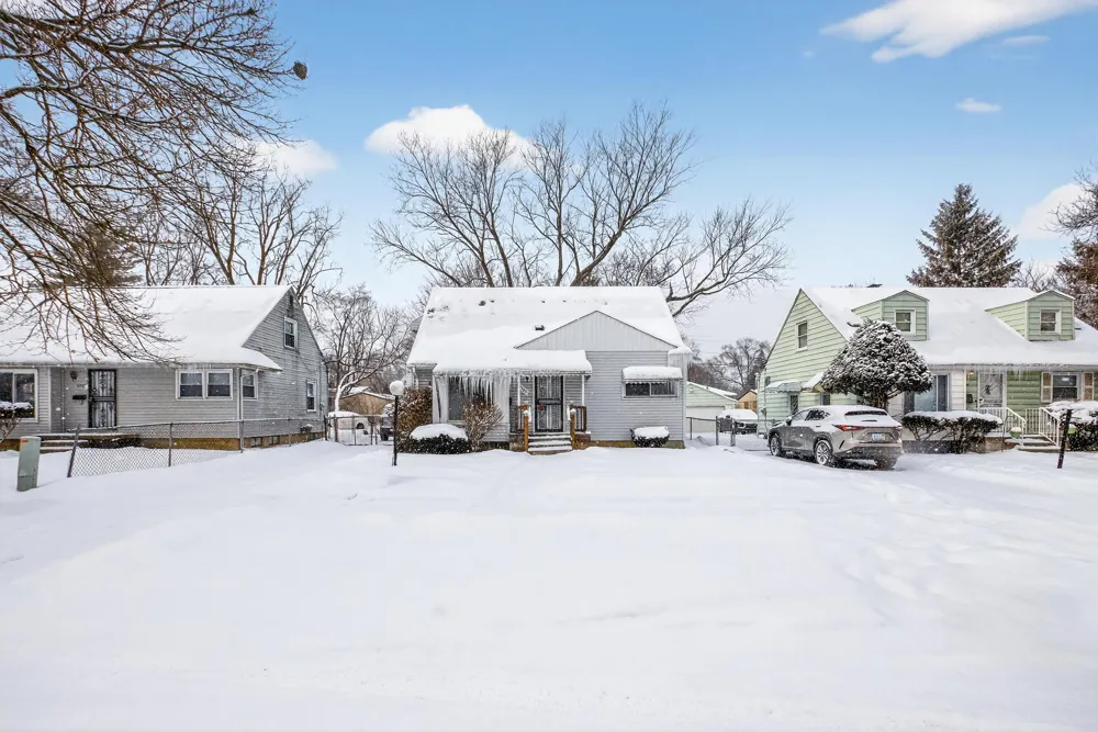 5705 Winthrop Boulevard