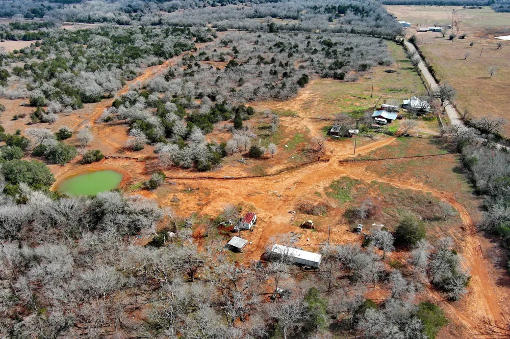 1648 Jeddo Road Rosanky, TX 78953