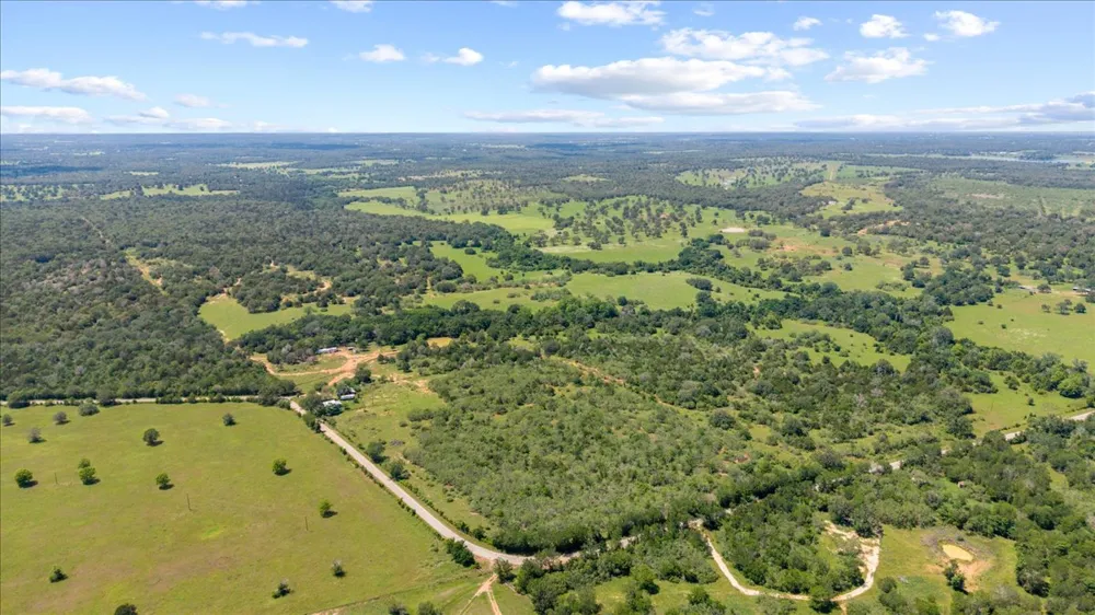 1648 Jeddo Road Rosanky, TX 78953