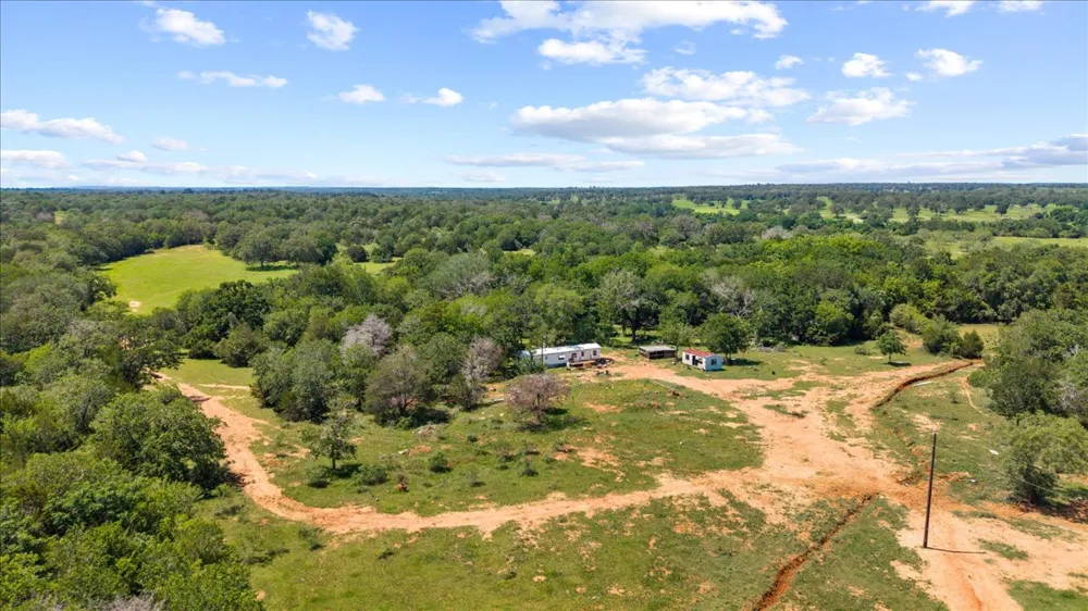 1648 Jeddo Road Rosanky, TX 78953